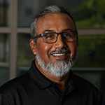 749958266-alberto-coronado-technician.jpg